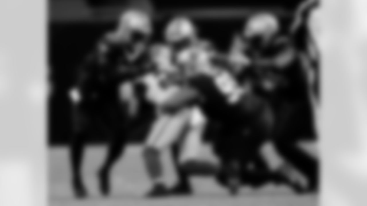 Game action photos from the New Orleans Saints vs. San Francisco 49ers matchup in Week 10 of the 2020 NFL season.