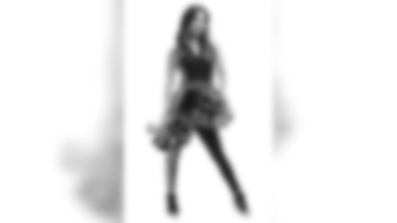 Gallery-Saintsations2019-Juliet-0014