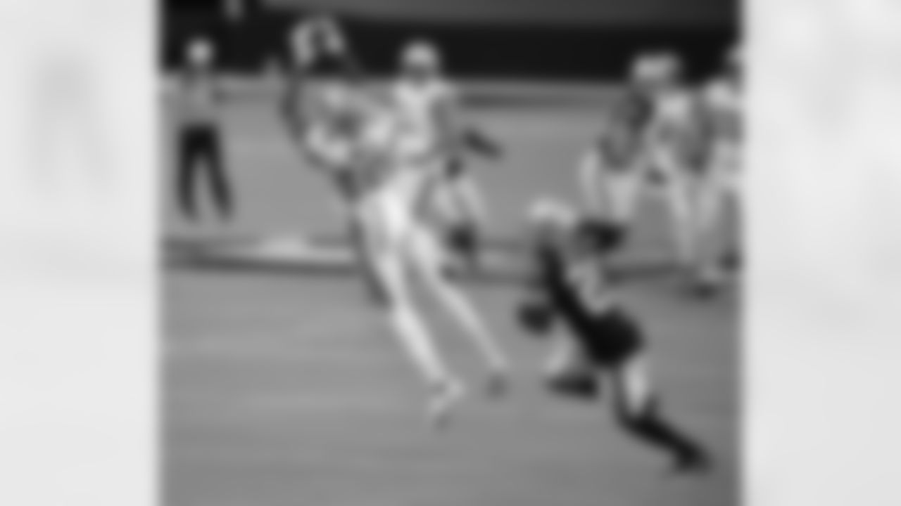 Check out the best action shots of your New Orleans Saints offense through the first five weeks of the 2020 NFL season.