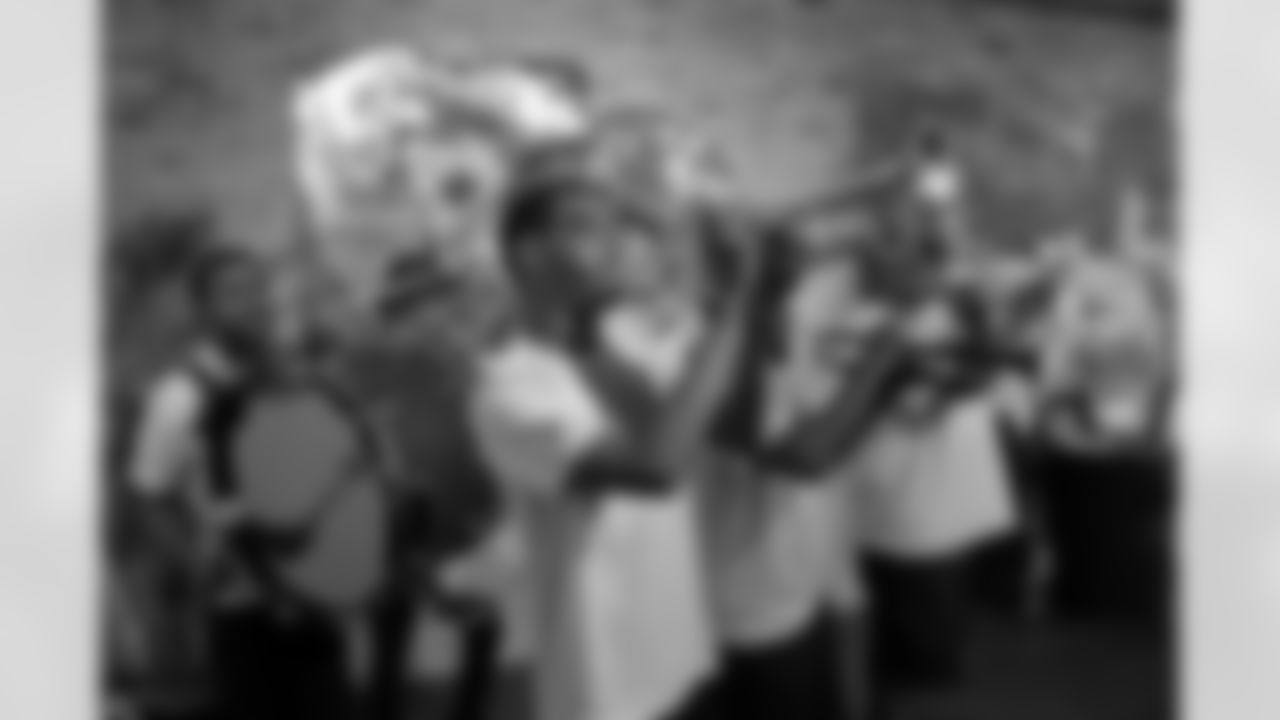 The New Orleans Saints kicked off the 2022 NFL Flag Summit with a happy hour welcome event at Club XLIV and entertainment by the Free Agents Brass Band on Wednesday, June 20.