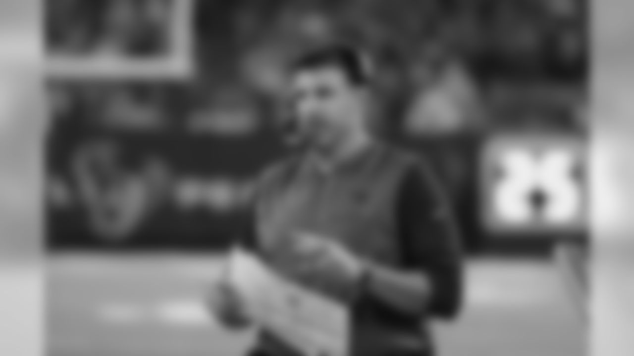 Week 16: Tennessee Titans head coach Mike Vrabel
