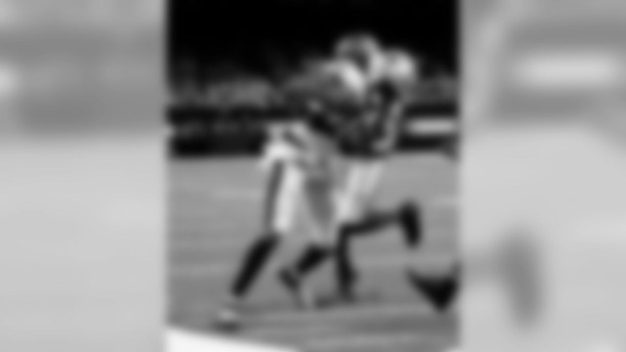 2019 Saints Pre Season
Vikings 35 Saints 24 (L)
2019 New Orleans Saints
All Images Copyright Michael C. Hebert