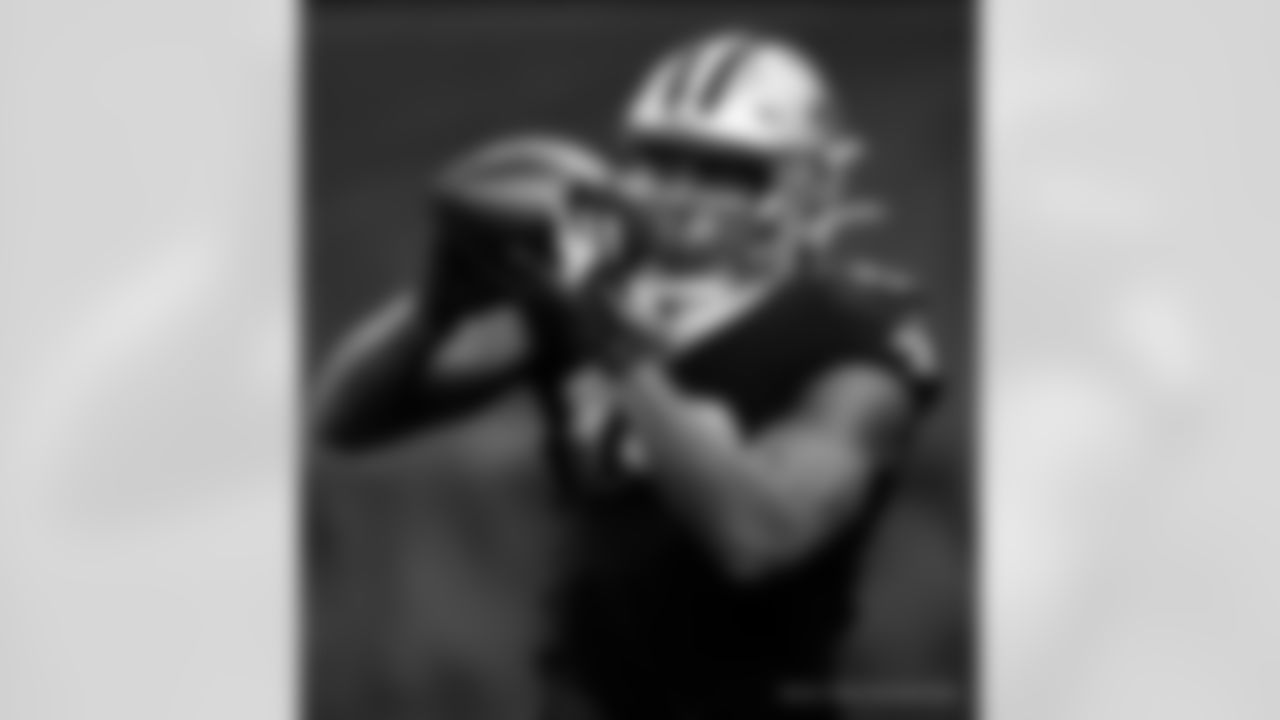 Pregame photos from the New Orleans Saints hosting the Green Bay Packers in Week 3 of the 2020 NFL season.
