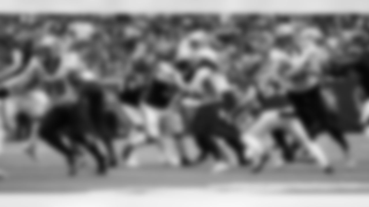 Check out the game action shots from the New Orleans Saints game against the Houston Texans in Week 6 of the 2023 NFL season.