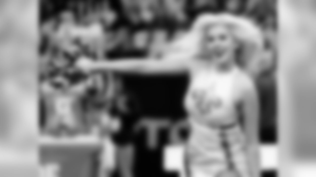 Saints 34 - Panthers 31 (W) 9-2
2019 New Orleans Saints
All Images Copyright Michael C. Hebert