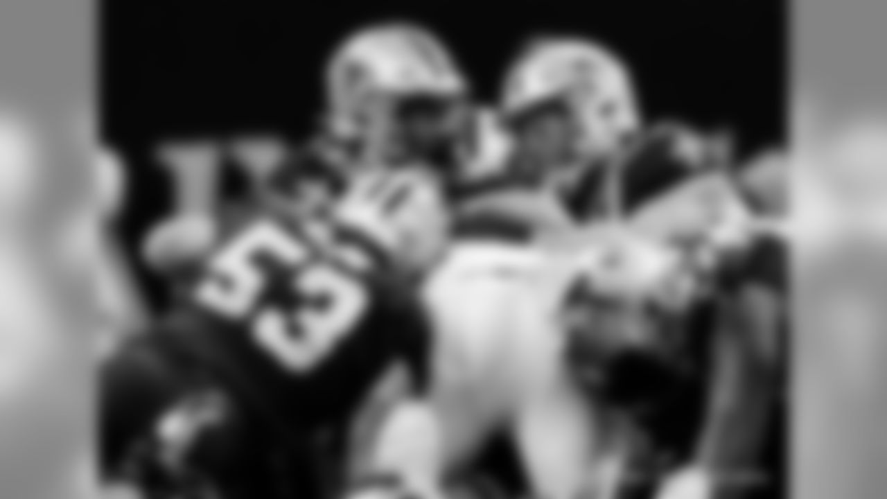 Check out photos of the on-field action between the New Orleans Saints and Atlanta Falcons in Week 10 of the 2019 NFL season.