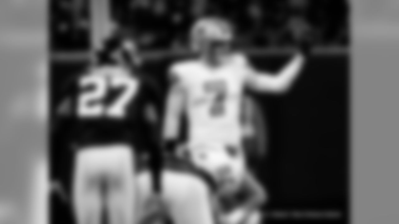 Game action photos from Thursday Night Football on Thanksgiving night 2019 as the New Orleans Saints defeated the Atlanta Falcons in week 13 at Mercedes-Benz Stadium.