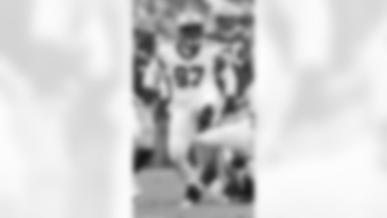 Check out the game action from the New Orleans Saints game against the Green Bay Packers in Week 3 of the 2023 NFL season including defensive tackle Malcolm Roach (97).