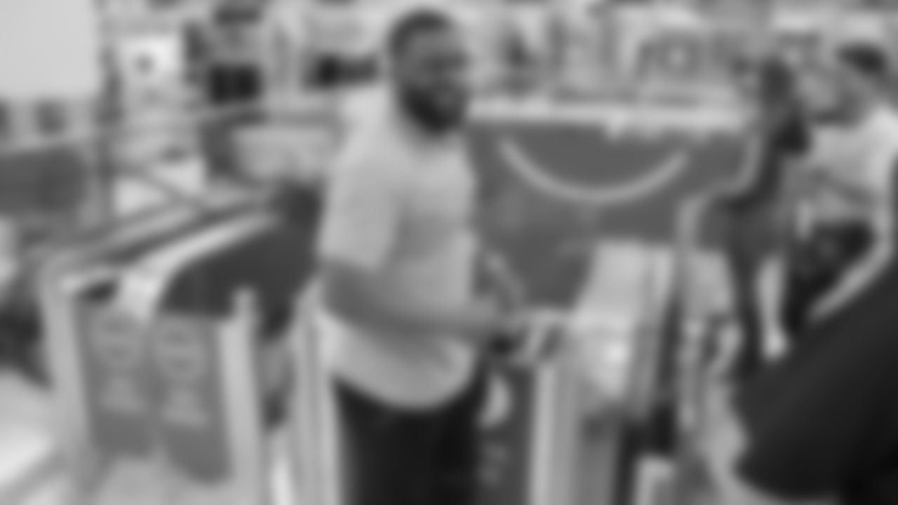 ingram-shopping-gallery-2560x1440-14