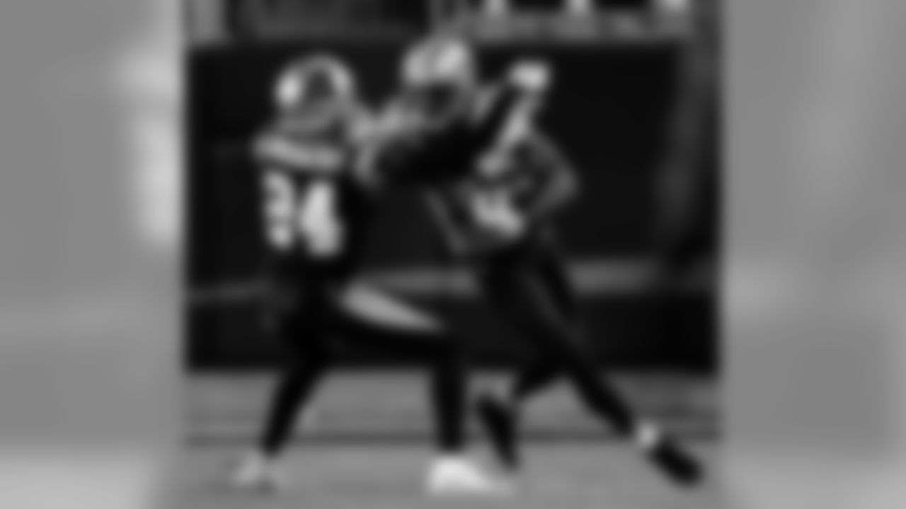 Saints 12 - Carolina 9 (W)
New Orleans Saints 2018 Season
Michael C. Hebert