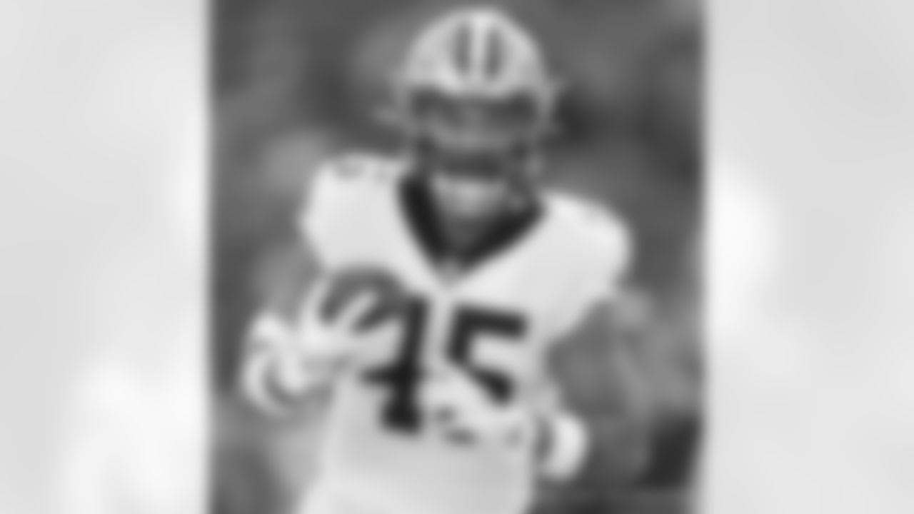 Check out the team arrivals and preparations from the New Orleans Saints ahead for their Week 12 matchup against the San Francisco 49ers.