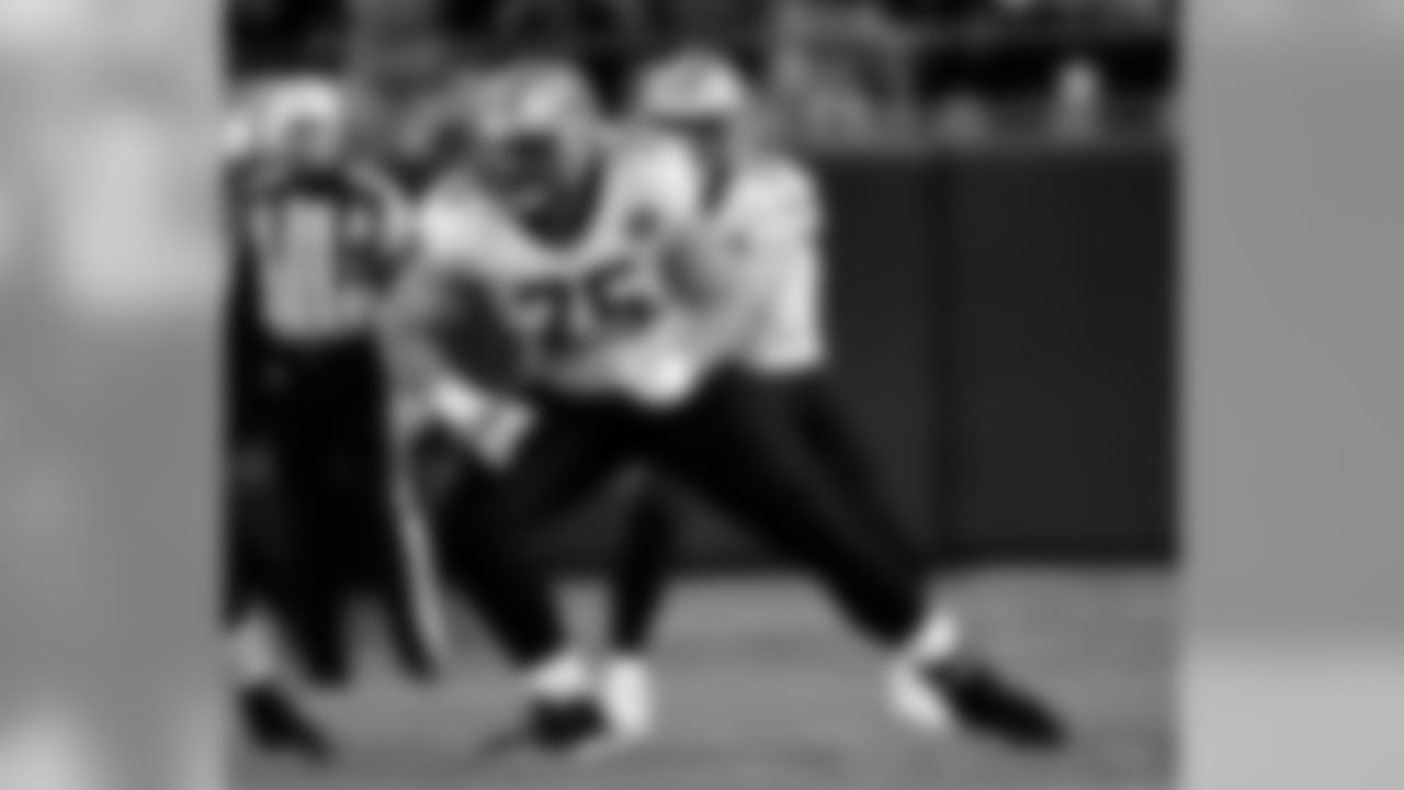 Saints 12 - Carolina 9 (W)
New Orleans Saints 2018 Season
Michael C. Hebert