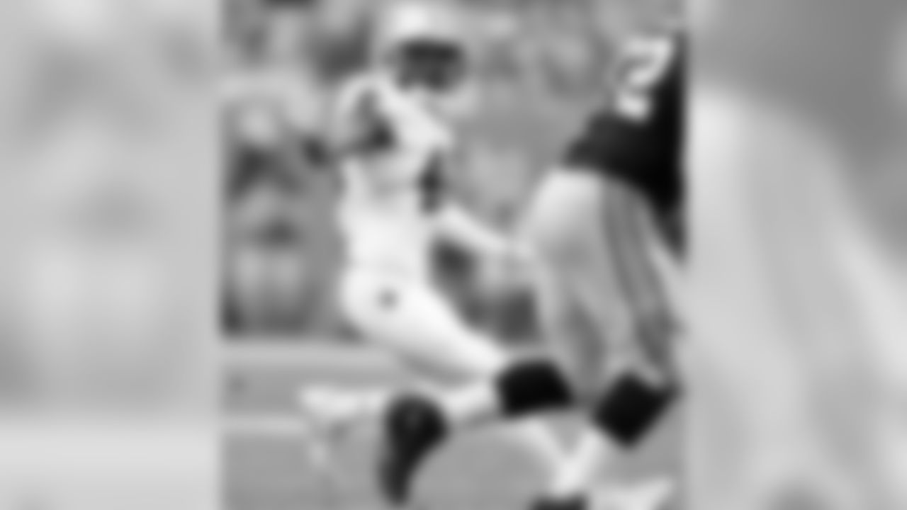 Game action photos from the New Orleans Saints win over the Carolina Panthers in week 17 of the 2019 NFL season.