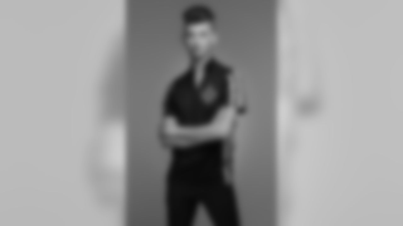 Gallery-Saintsations2019-Jesse-0006