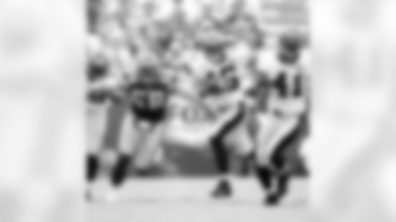 9 17 06 Saints at Packers Special BandW
