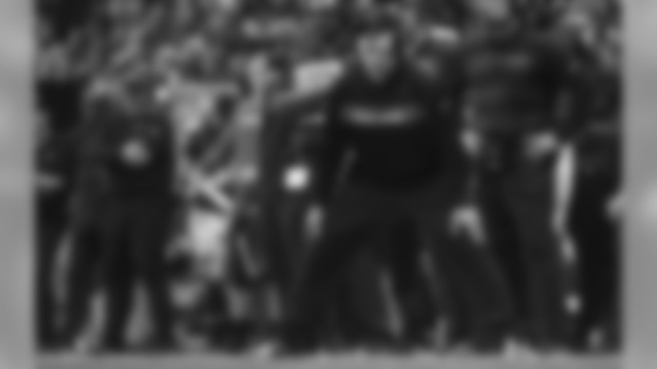 Week 10: Atlanta Falcons head coach Dan Quinn