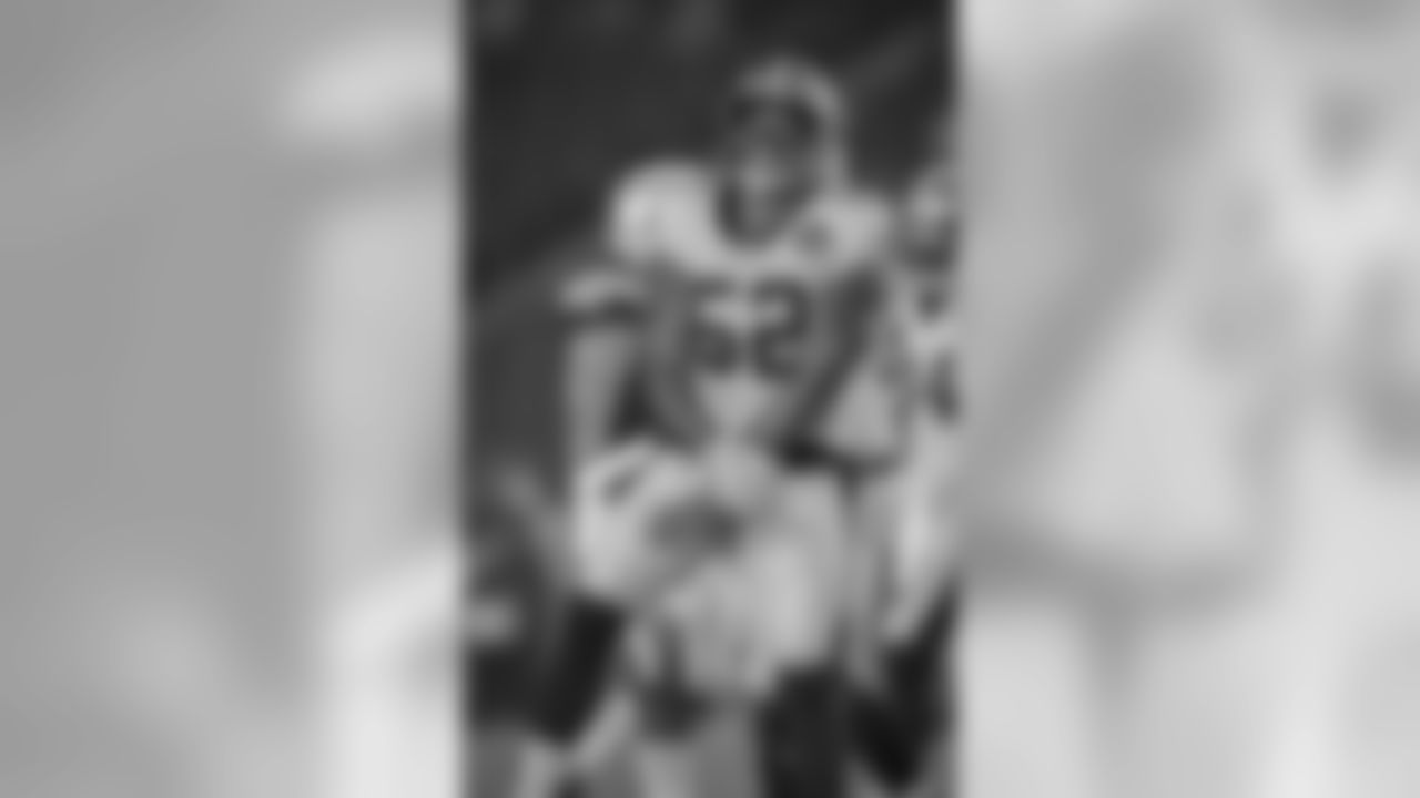 Gallery-saints-chargers-psgame3-2560x1440-3628