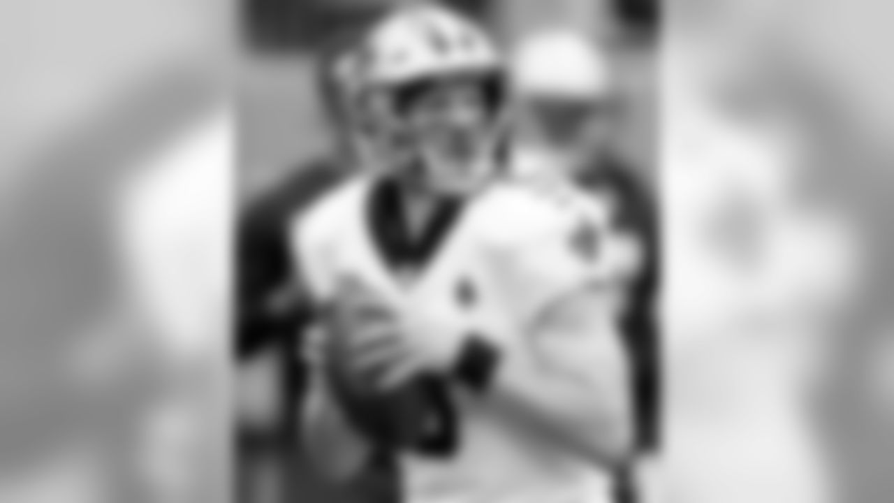 Pregame photos from Charlotte as the New Orleans Saints prepared to take on the Carolina Panthers in week 17 of the 2019 NFL season.