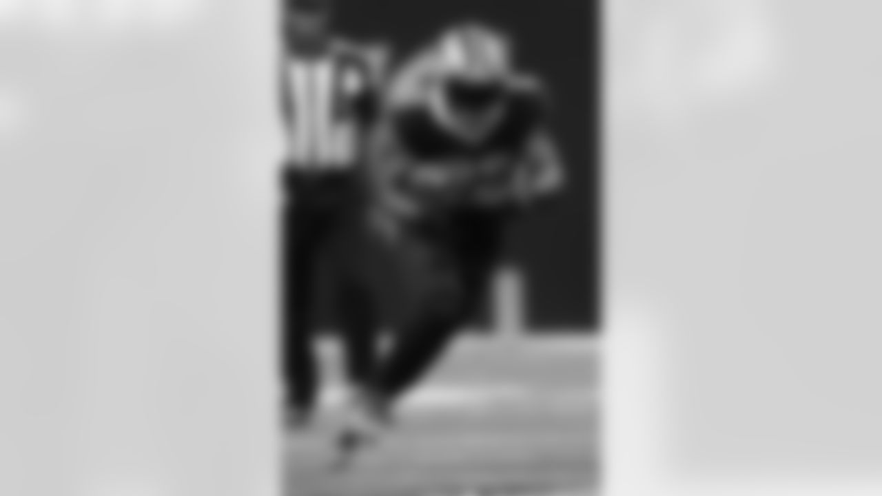 New Orleans Saints running back Mark Ingram (22) in action during their 2022 Week 2 game against the Tampa Bay Buccaneers.