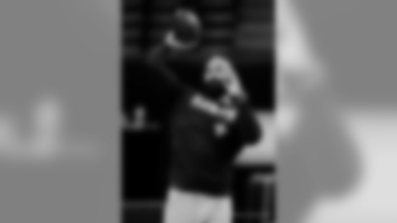 2019 Saints Pre Season
Vikings 35 Saints 24 (L)
2019 New Orleans Saints
All Images Copyright Michael C. Hebert