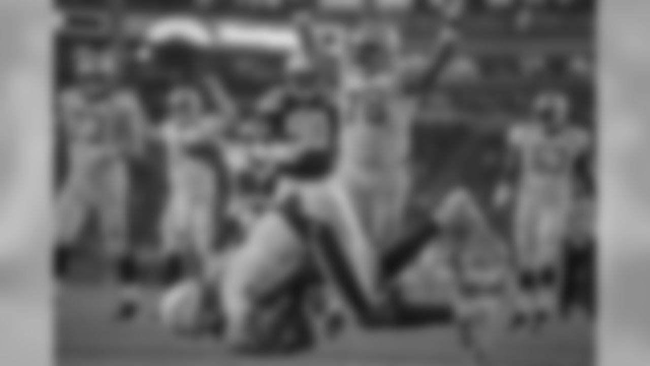 Gallery-saints-chargers-psgame3-2560x1440-4279