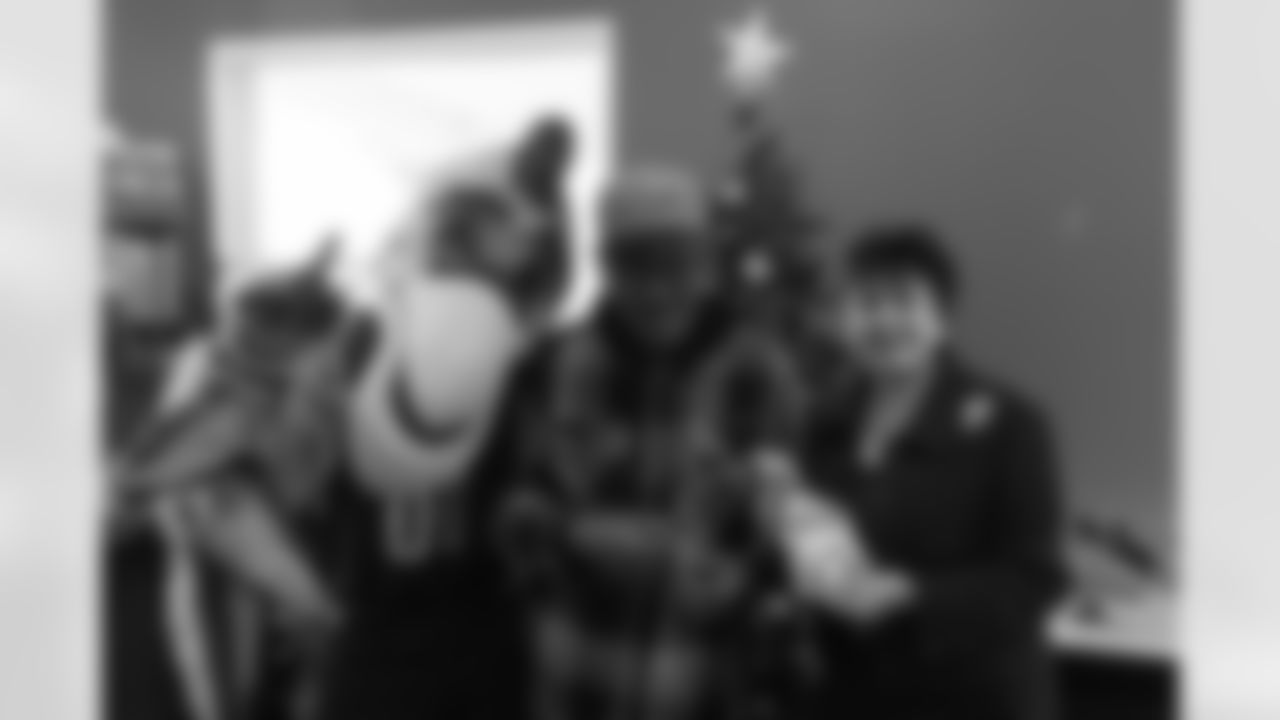 New Orleans Saints owner and Pelicans governor Gayle Benson attended the holiday party of the Bastion community and gifted Rouses gift cards to 58 families on Thursday, December 15 as part of her 2022 Month of Giving for the holiday season.