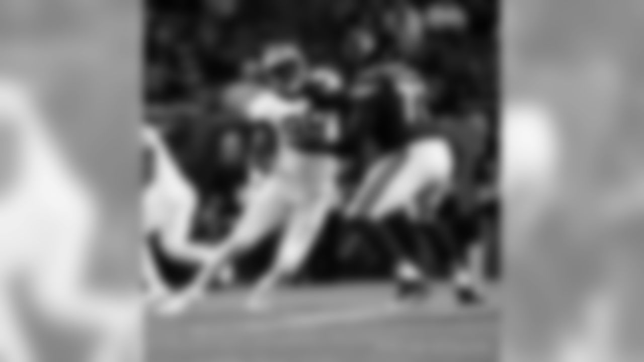 2nd gallery of game action photos from the New Orleans Saints win over the Chicago Bears in Week 7 of the 2019 NFL season.