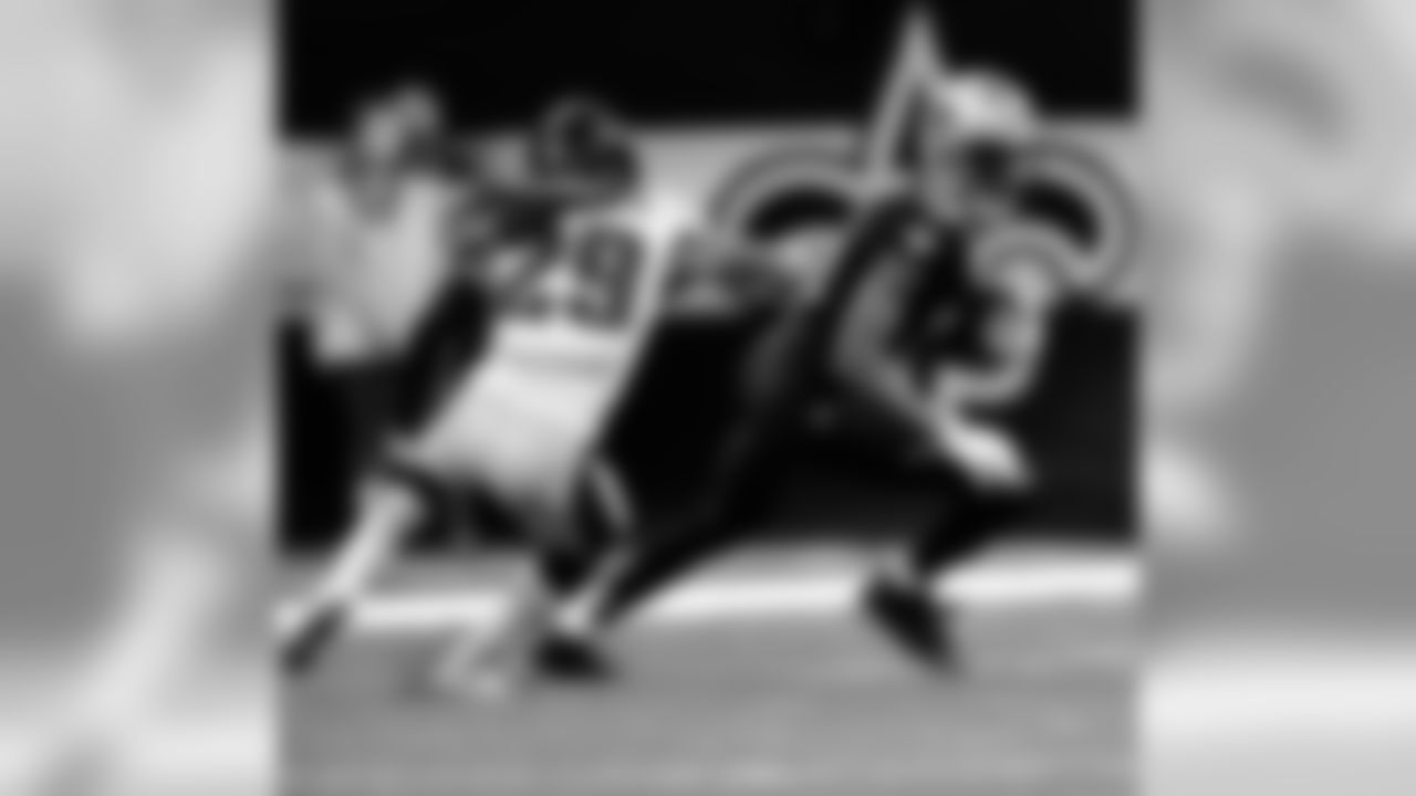 Saints 20 - Eagles 14 (W)
Divisional Game
Michael C. Hebert