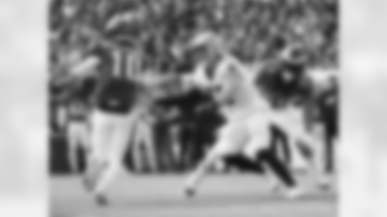 Check out the game action from the New Orleans Saints win against the Philadelphia Eagles in Week 17 of the 2022 NFL season.