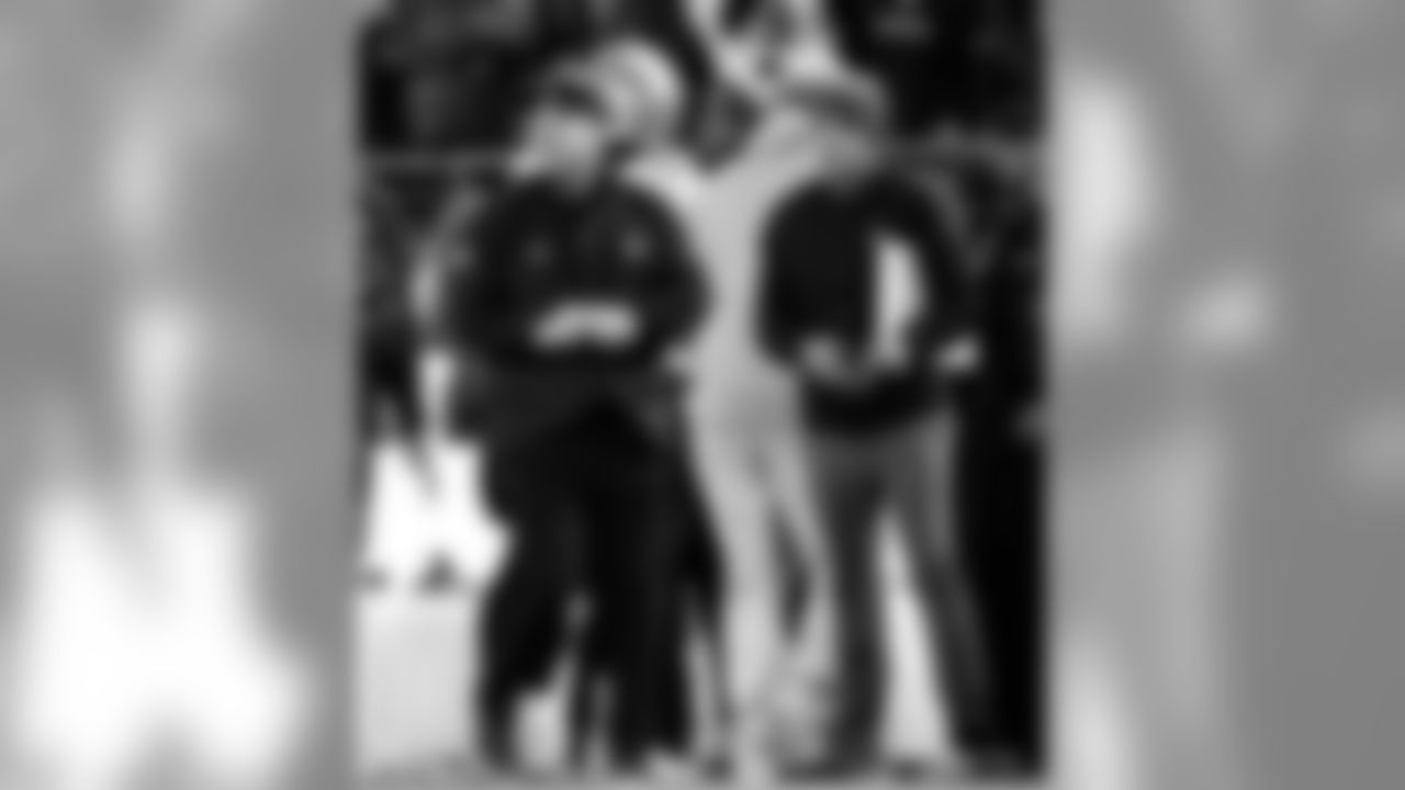 Gallery-Reg-Wk7-Saints-Ravens-Coaches-Staff-102118-015