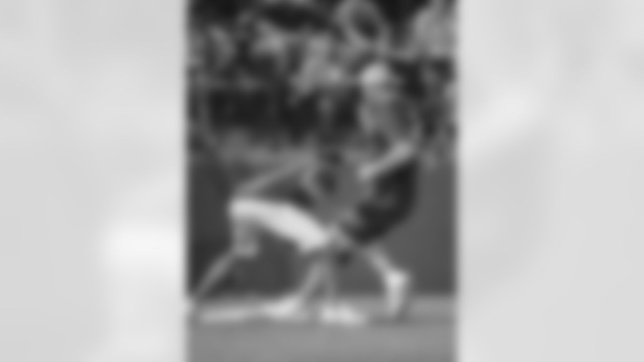 Gallery-Saints-Softball-2560x1440--2007
