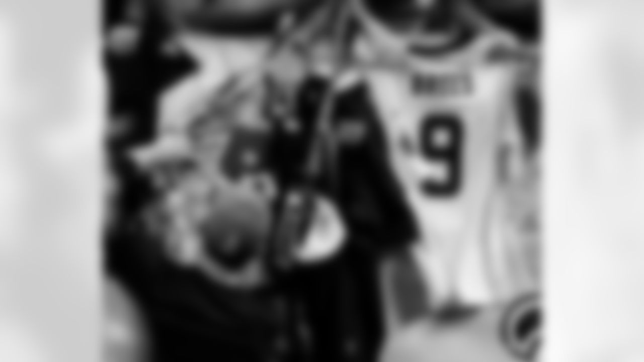 Gallery-NOSLAR-WK9-110418-0107