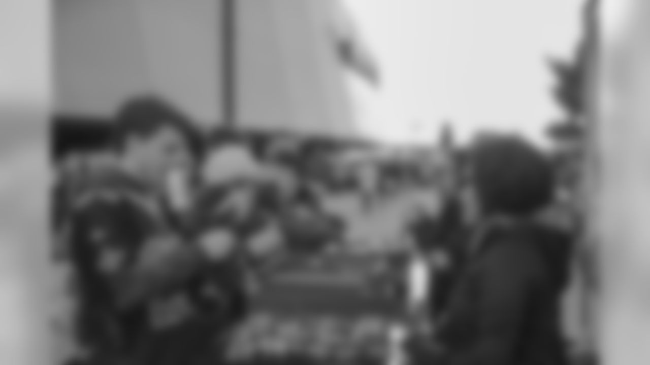 Gallery-NOSATL-PurpleBag-112218-0003