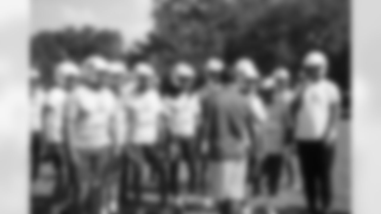 Gallery_coachoftheweek_102320_009