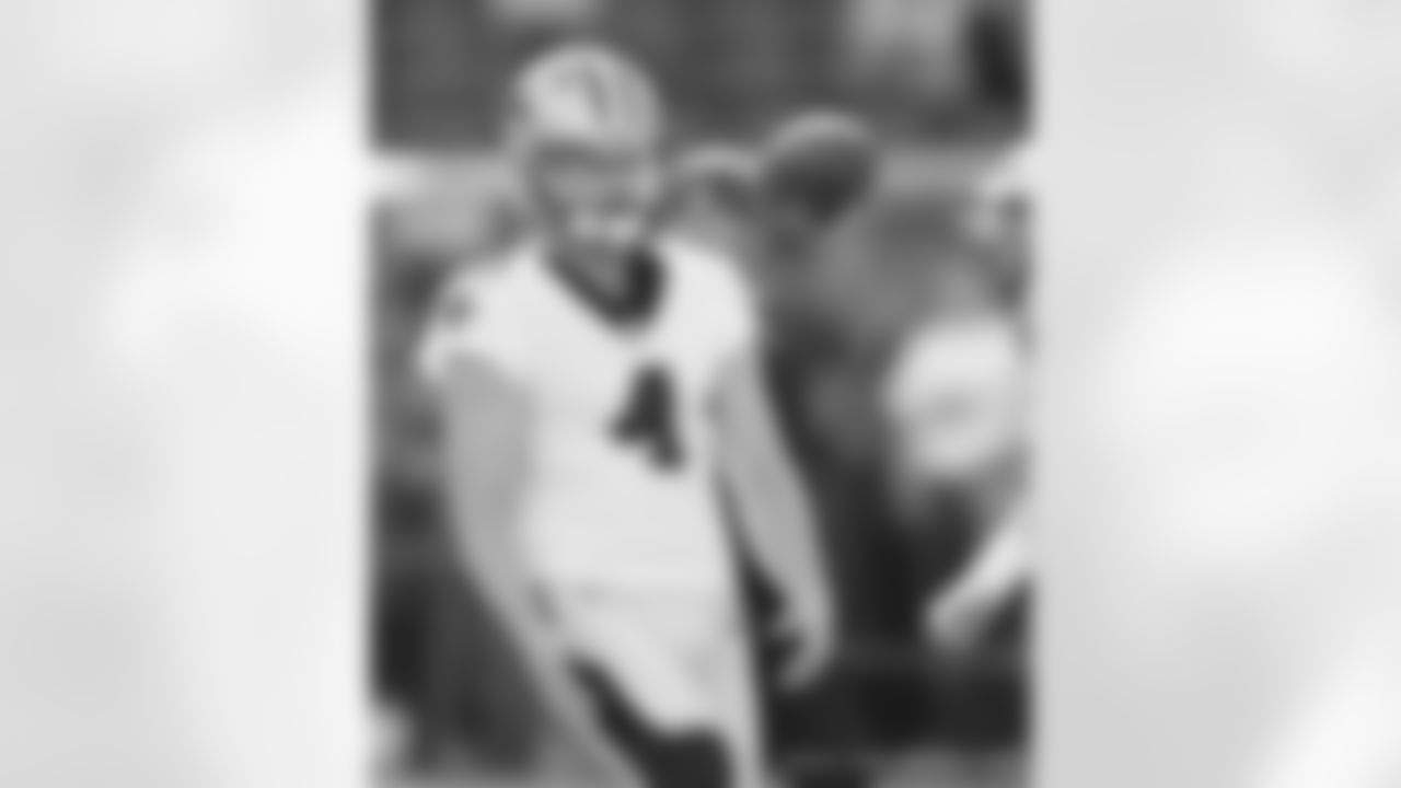 Check out the team arrivals and preparations from the New Orleans Saints ahead for their Week 12 matchup against the San Francisco 49ers.