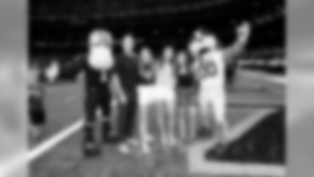 2019 Saints Pre Season
Vikings 35 Saints 24 (L)
2019 New Orleans Saints
All Images Copyright Michael C. Hebert