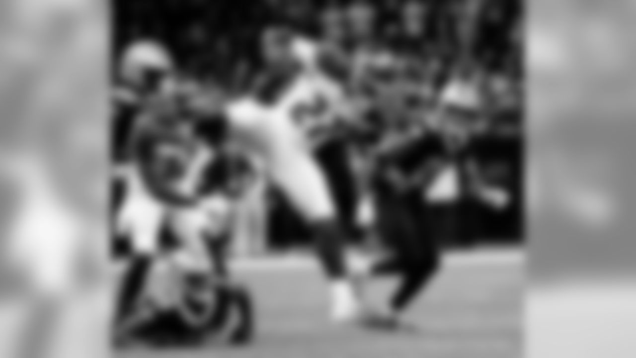 Check out the game action between the New Orleans Saints and Tampa Bay Buccaneers in Week 5 at the Mercedes-Benz Superdome.
