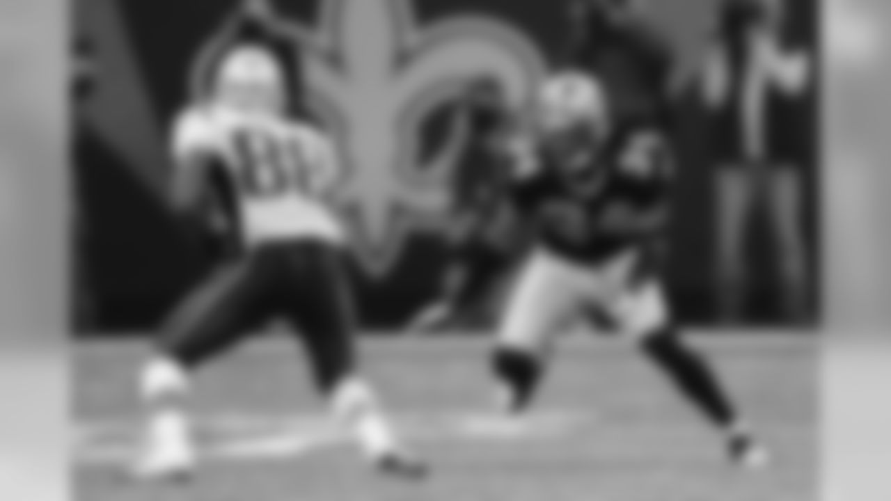 Saints vs Patriots Photo Gallery