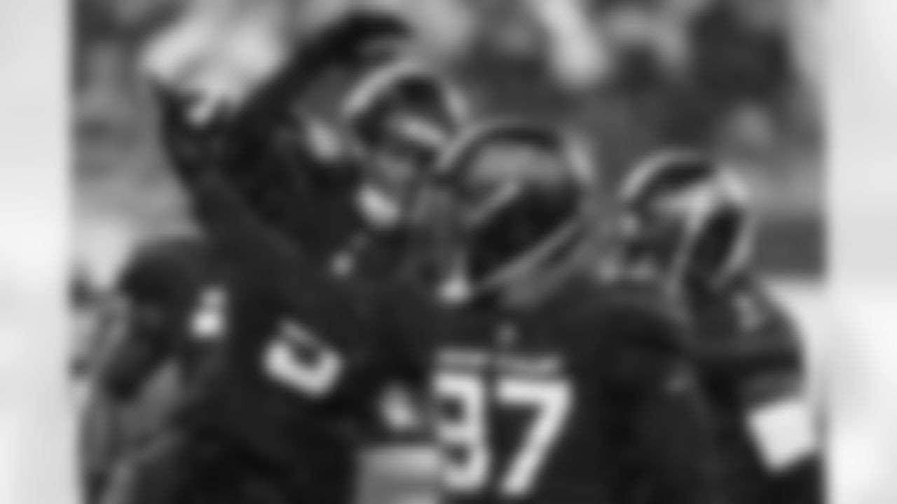 New Orleans Saints announced that they have agreed to terms with free agent defensive end Nathan Shepherd on Friday, March 17, 2023. Check out Nathan in action with the New York Jets during his NFL career.