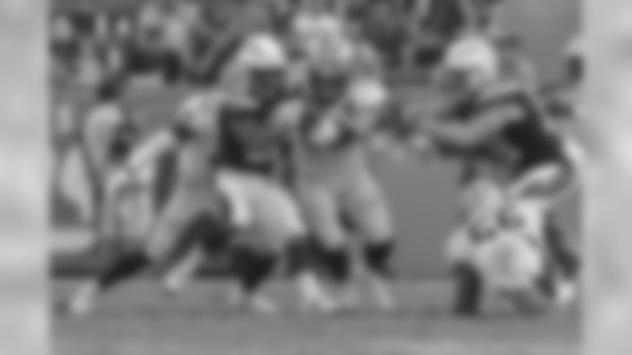 Gallery-saints-chargers-psgame3-2560x1440-1718