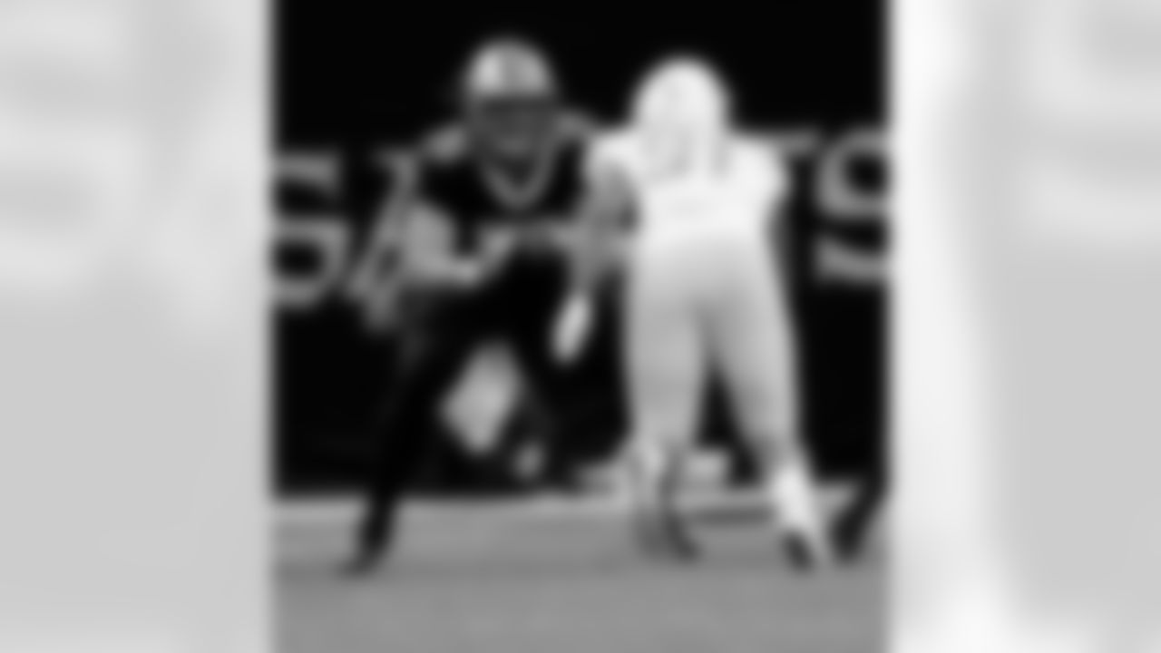 Game action photos from the New Orleans Saints vs. Los Angeles Chargers matchup in Week 5 of the 2020 NFL season.