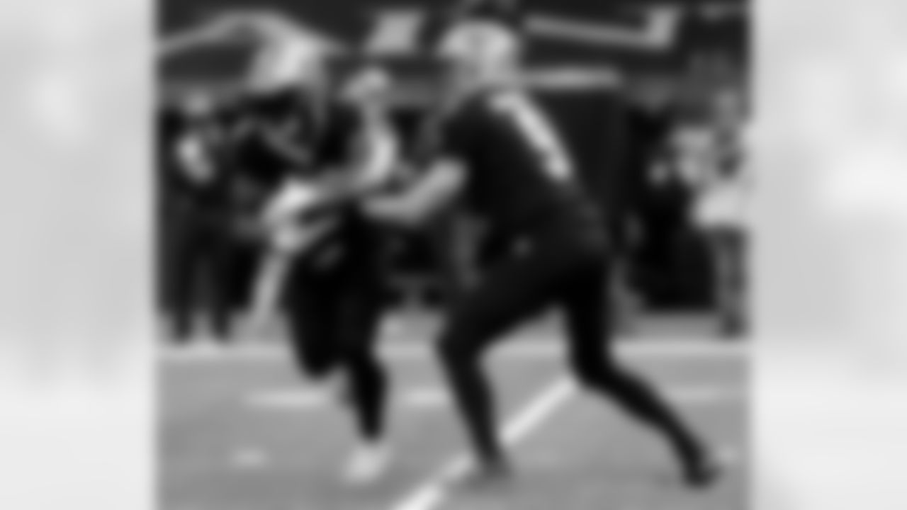 Check out photos of New Orleans Saints running back Alvin Kamara in action during the 2020 NFL season.