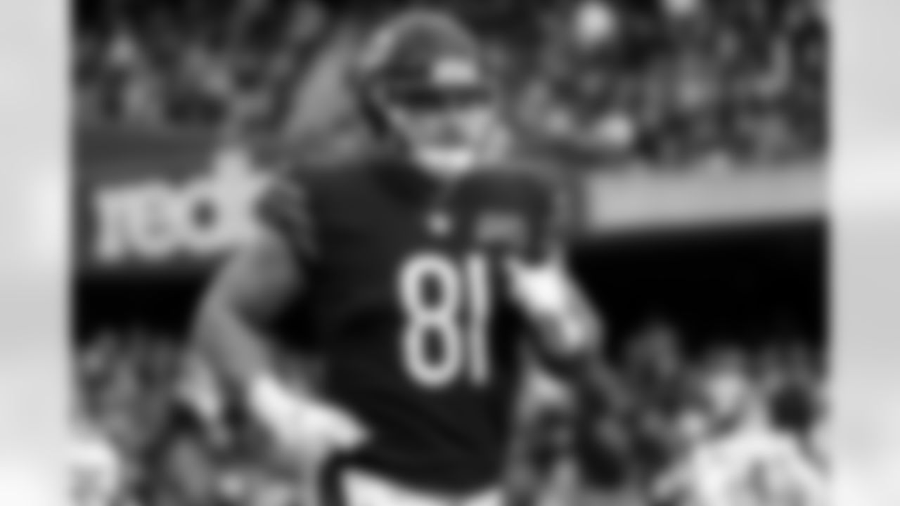 New Orleans Saints announced that they have agreed to terms with free agent tight end J.P Holtz on Monday, April 4, 2022. Check out J.P. in action with the Chicago Bears during his career.