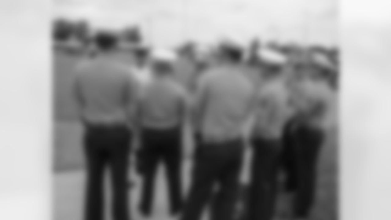 New Orleans Saints head coach Dennis Allen extended an invitation to local Marines from the Fourth Marine Division in Algiers to discuss leadership at the NFL level and watch Training Camp practice on Thursday, August 11, 2022.