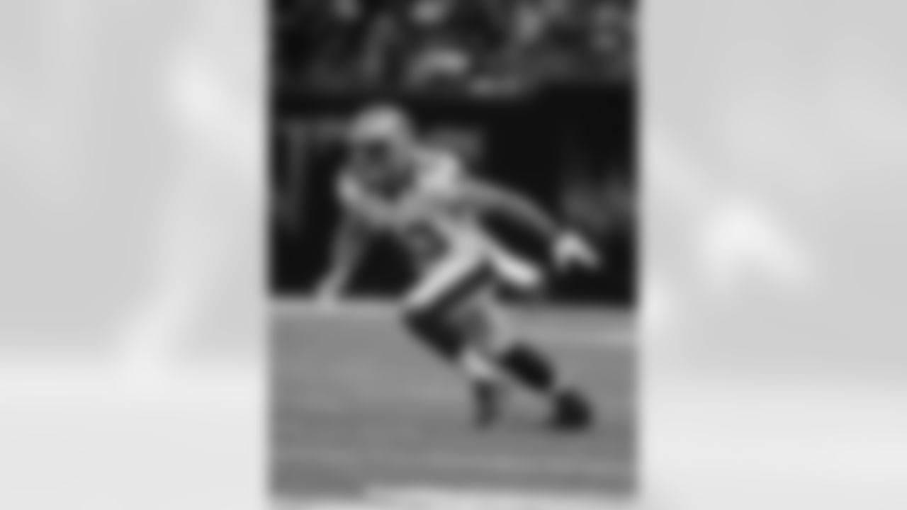 Sunseri was part of two Alabama BCS National Champion teams