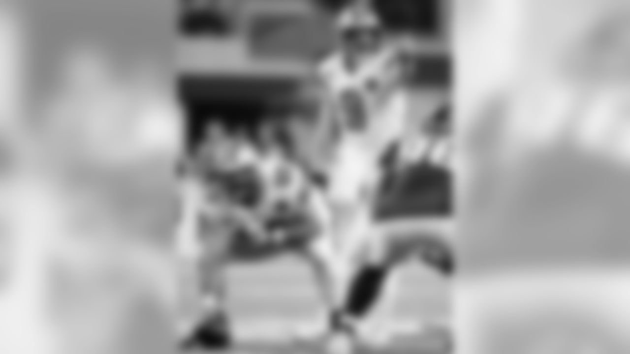Saints 30 - Vikings 20(W)
New Orleans Saints 2018 Season
Michael C. Hebert