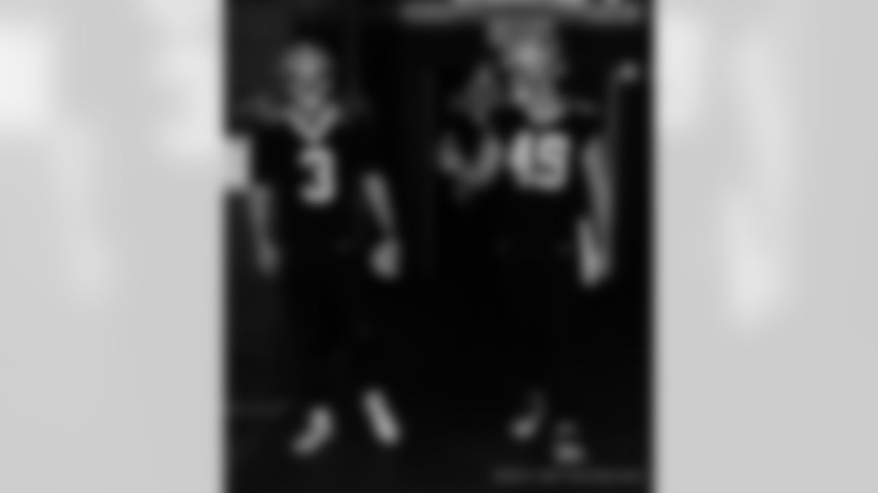 Check out the team arrivals and preparations from the New Orleans Saints ahead for their Week 15 matchup against the Atlanta Falcons.