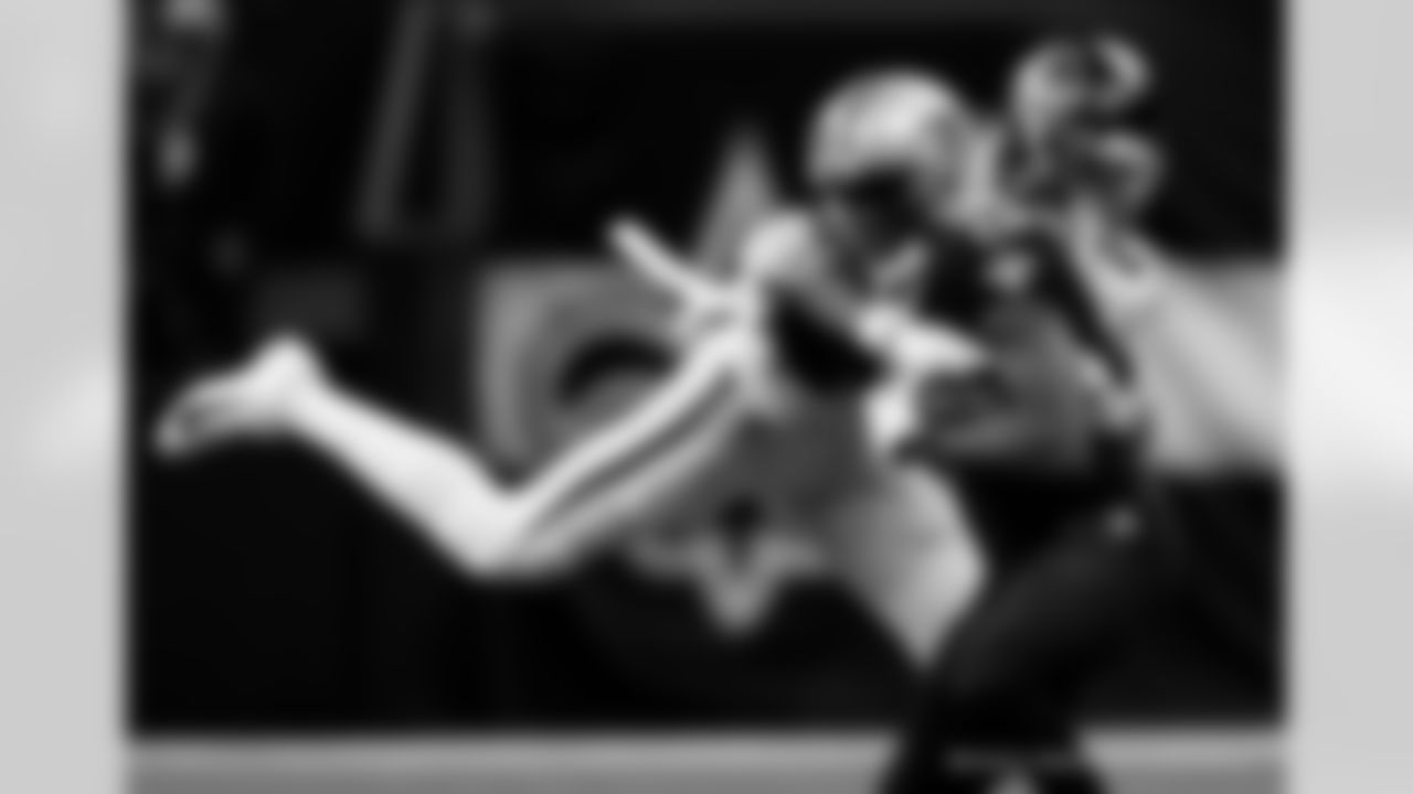 Game action photos from the New Orleans Saints vs. Atlanta Falcons matchup in Week 11 of the 2020 NFL season.