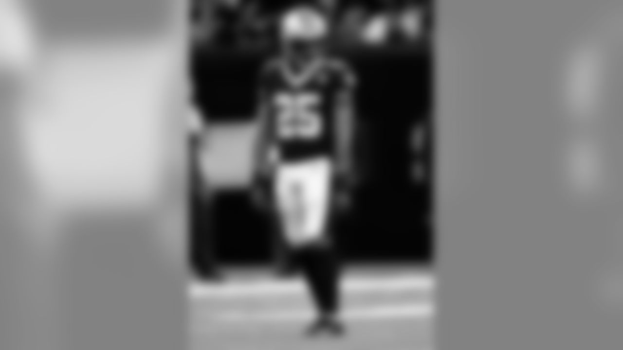 August 18, 2018
Pre Season Game - 1P
Arizona 20 - New Orleans 15 (L)
New Orleans Saints 2018 Season
Michael C. Hebert