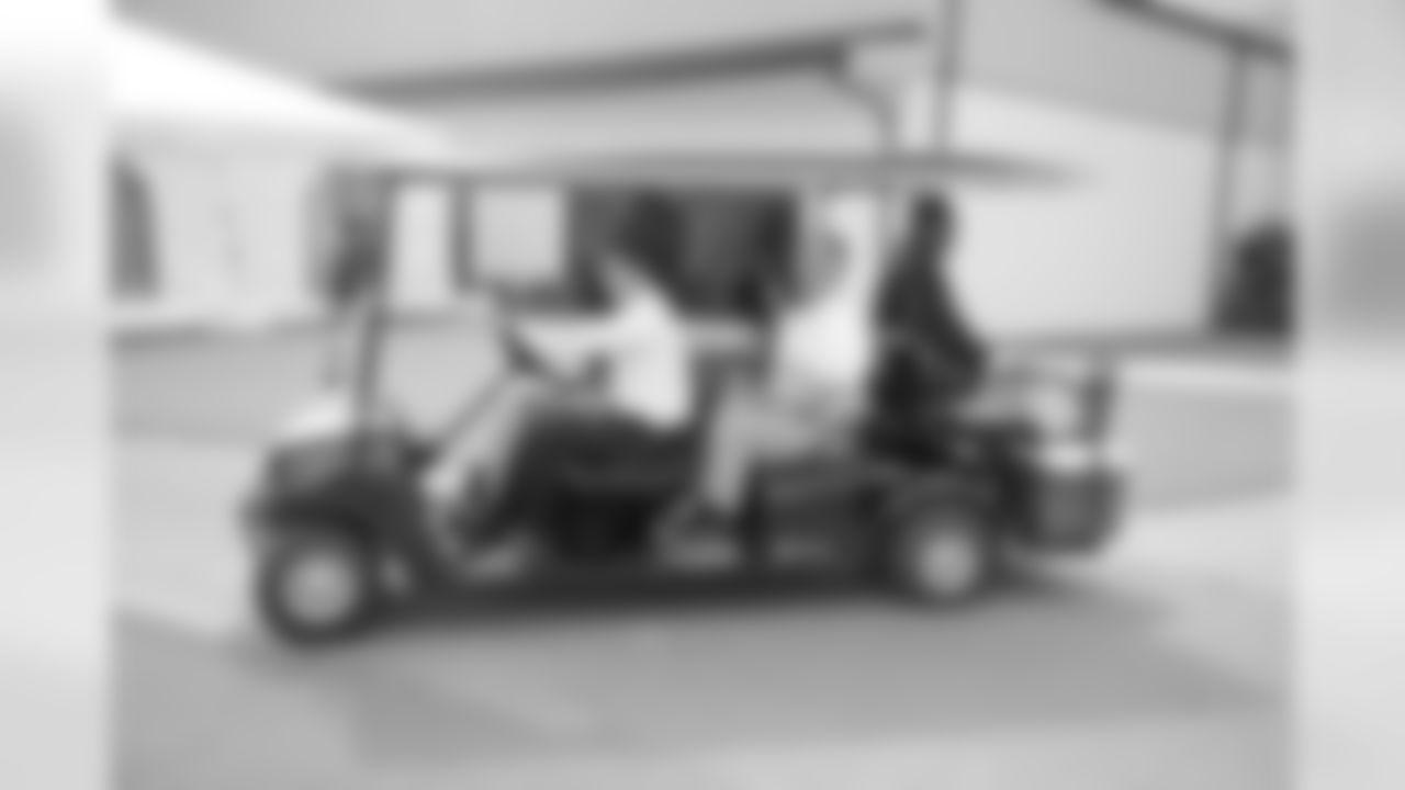 Gallery-John-Bel-Edwards-2660-1440-0395